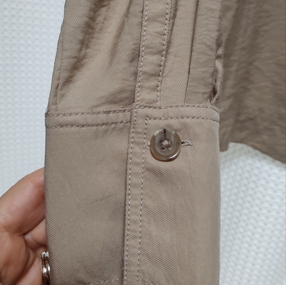 High neck blouse tan S - Picture 5 of 6